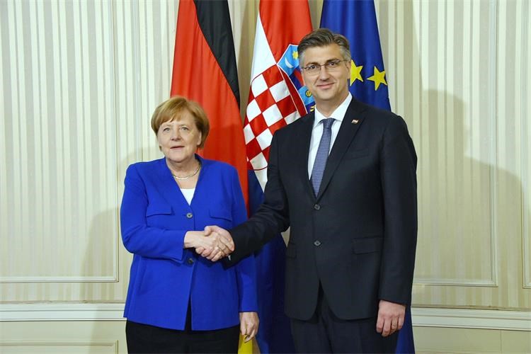 Slika /Vijesti/2019/05 Svibanj/18 svibnja/PVRH-i-Merkel.jpg